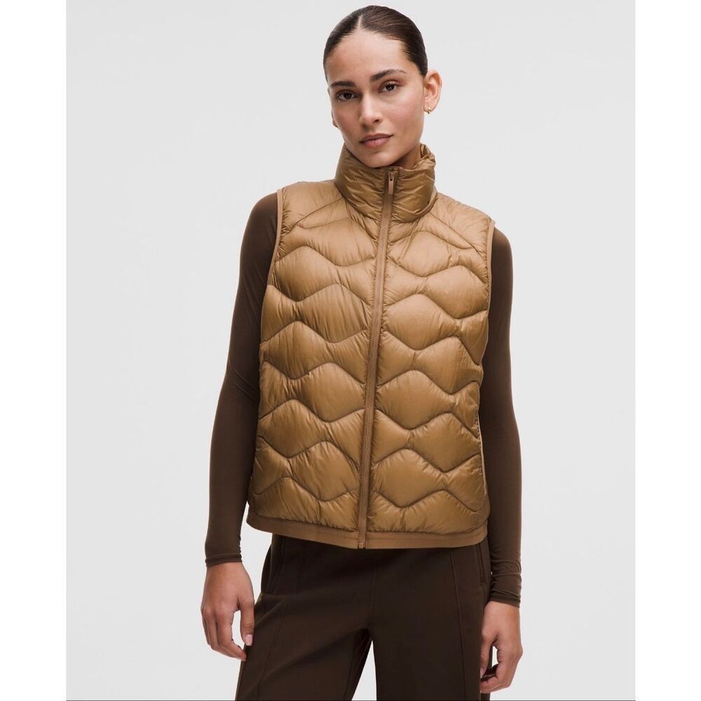 Lululemon Vest Featherweight 900 Down Fill NEW Quilted Camel Brown XL